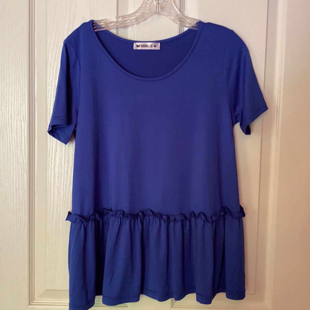 Blue shirt sleeve
